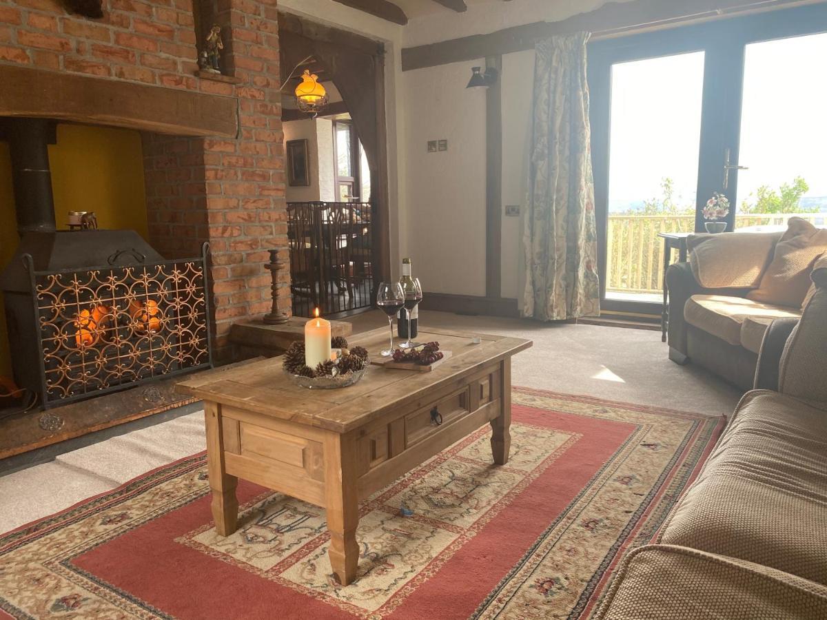 Beautiful Secluded Farmhouse With Hot Tub Villa Barmouth Exterior foto
