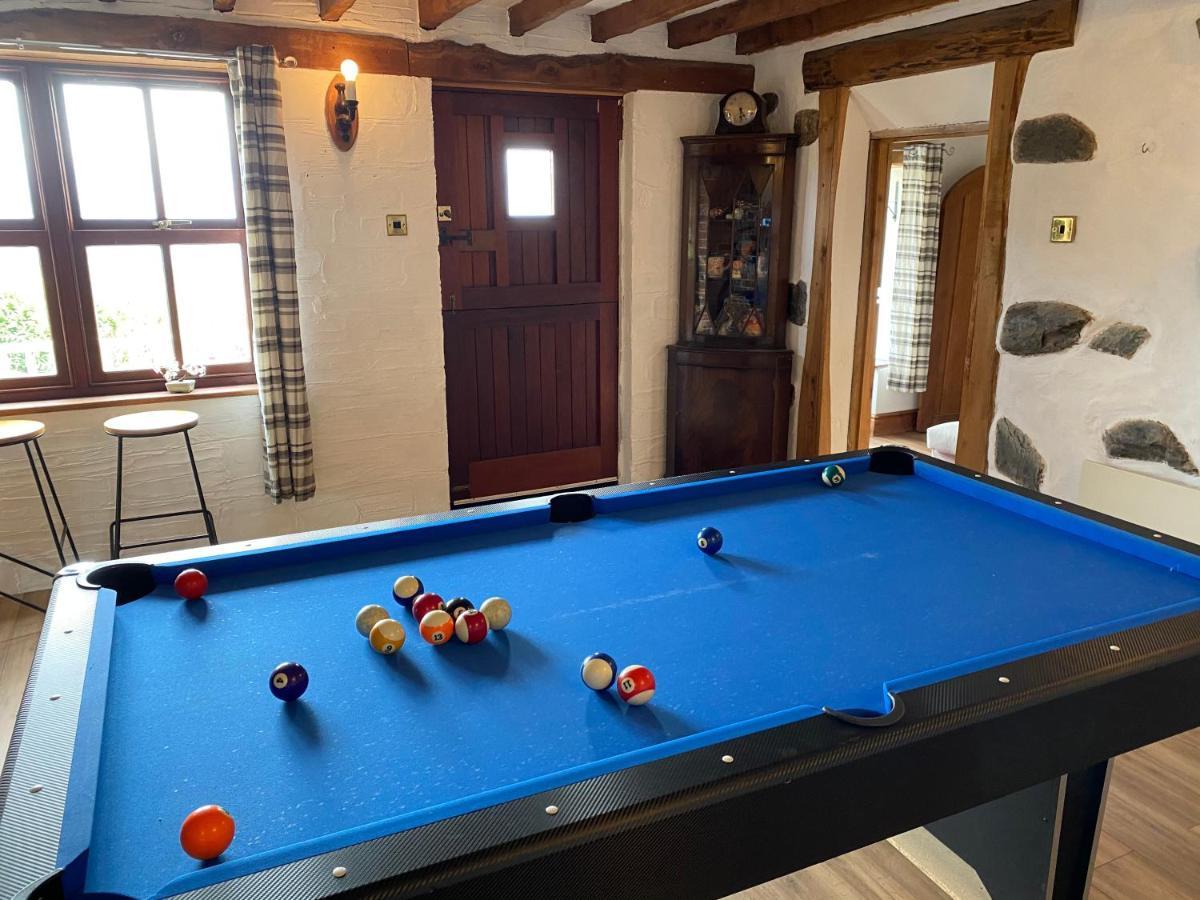 Beautiful Secluded Farmhouse With Hot Tub Villa Barmouth Exterior foto